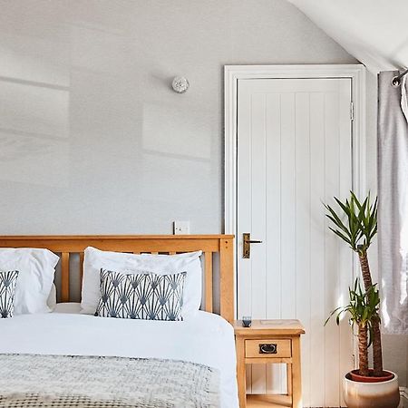 Bed and Breakfast The Bucks Head Carhampton Екстер'єр фото